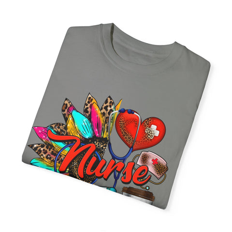 Nurse Love Graphic Unisex T-Shirt - Perfect Gift for Healthcare Heroes