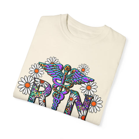 Boho Floral Graphic T-Shirt for Hippie Vibes – Rainbow RN Design