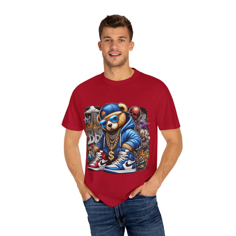 Street Art Bear Graphic T-Shirt - Cool Unisex Tee for Trendsetters