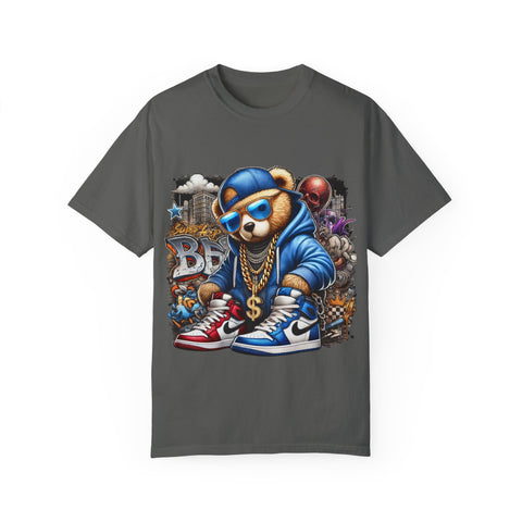 Street Art Bear Graphic T-Shirt - Cool Unisex Tee for Trendsetters