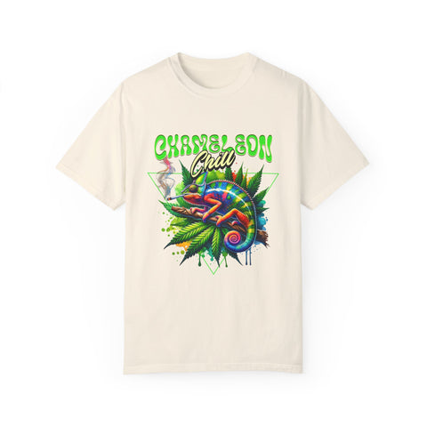 Chameleon Chill Unisex Garment-Dyed T-Shirt - Vibrant Graphic Tee for Nature Lovers