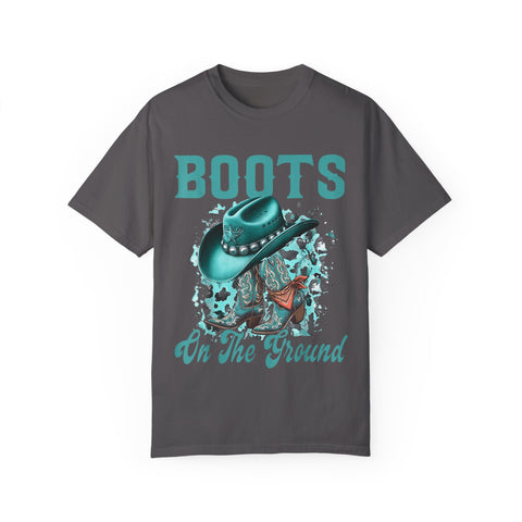 Cowboy Boots Graphic T-Shirt for Western Fashion Lovers