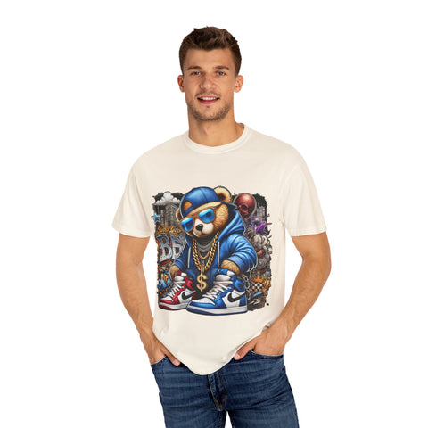Street Art Bear Graphic T-Shirt - Cool Unisex Tee for Trendsetters