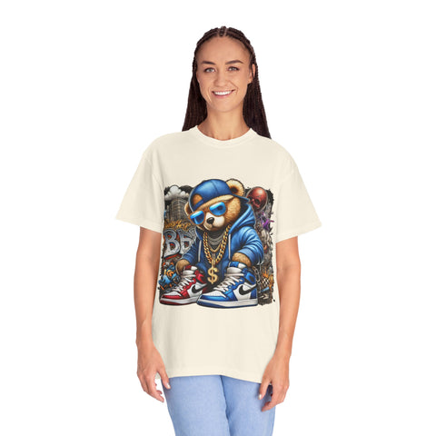 Street Art Bear Graphic T-Shirt - Cool Unisex Tee for Trendsetters