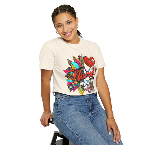 Nurse Love Graphic Unisex T-Shirt - Perfect Gift for Healthcare Heroes