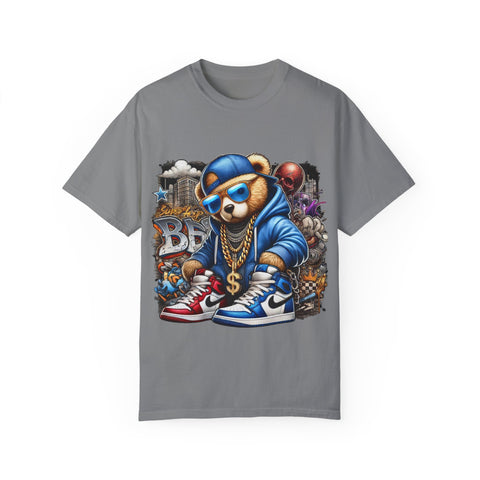 Street Art Bear Graphic T-Shirt - Cool Unisex Tee for Trendsetters