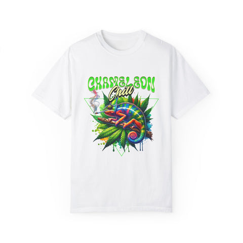 Chameleon Chill Unisex Garment-Dyed T-Shirt - Vibrant Graphic Tee for Nature Lovers