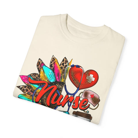 Nurse Love Graphic Unisex T-Shirt - Perfect Gift for Healthcare Heroes