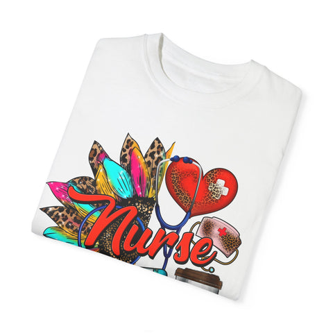 Nurse Love Graphic Unisex T-Shirt - Perfect Gift for Healthcare Heroes