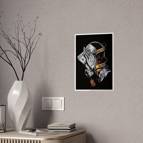 Glossy Prayer Art Poster - "Gracias Dios" Wall Decor