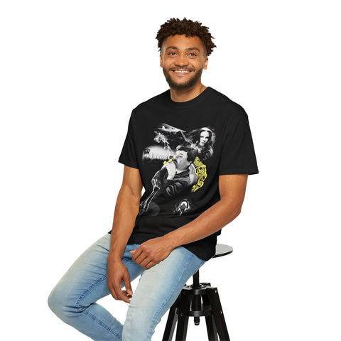 Vintage-Inspired Unisex T-Shirt with Retro Graphics