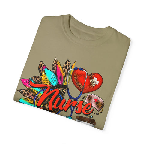 Nurse Love Graphic Unisex T-Shirt - Perfect Gift for Healthcare Heroes