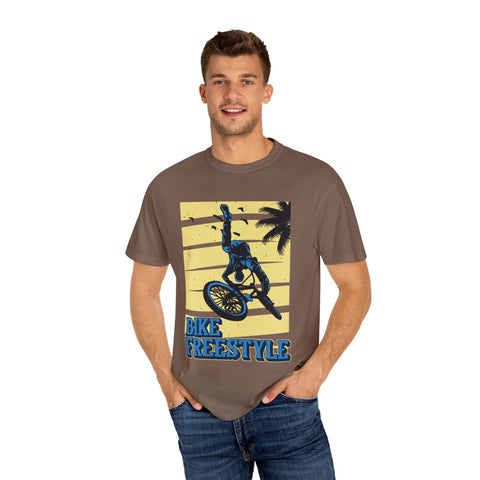 Unisex Bike Freestyle T-Shirt - Casual Graphic Tee for Cyclists
